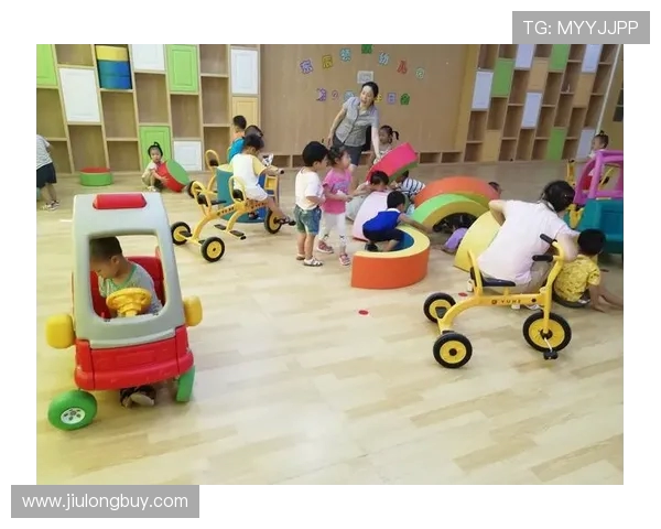 黄娜的CSGO人生深度对话揭秘她的游戏热情与成长历程